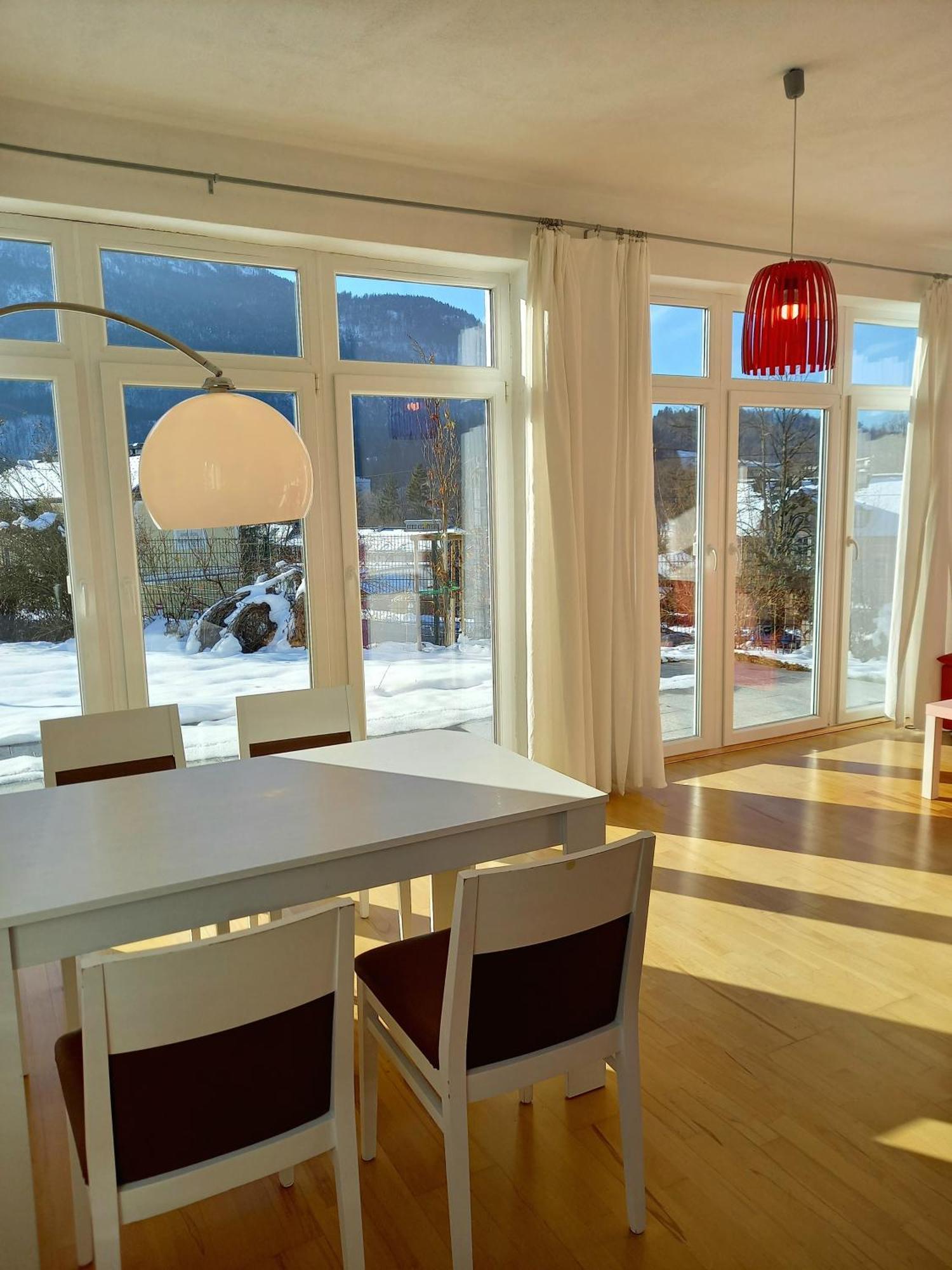 באד אישל Flores, Ferienhaus Oder Doppelzimmer, Im Gruenen, 5 Gehminuten Ins Zentrum, Parkplatz, Zero Emissions מראה חיצוני תמונה